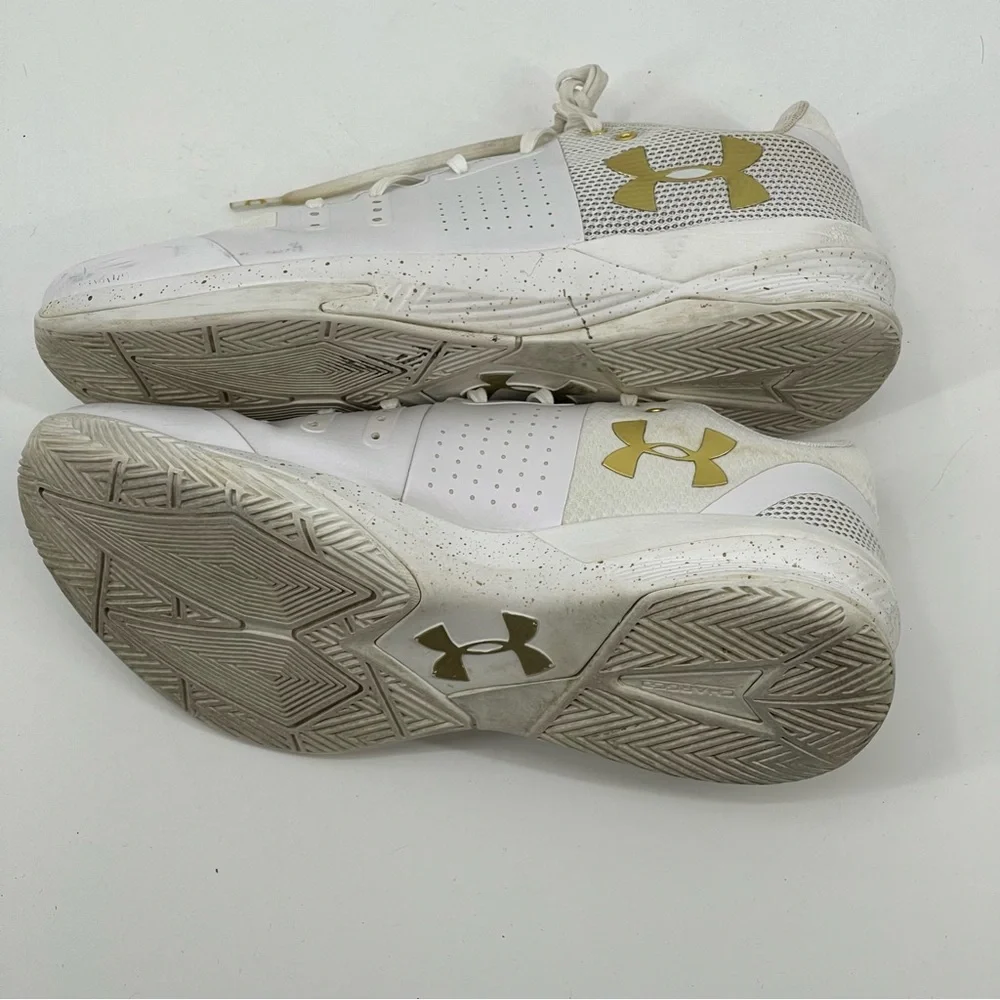 UNDER ARMOUR CHARGED WOMENS ATHLETIC SHOES SZ 11.5, GOOD CONDITION, PREO…